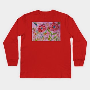 Bumble bees and Big Bold Pink Flowers Kids Long Sleeve T-Shirt